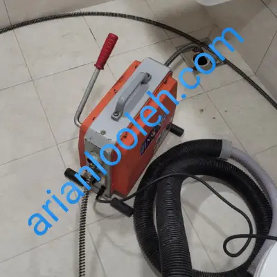 لوله بازکنی در اوین