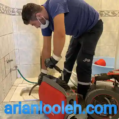 لوله بازکنی در منطقه تاکسیرانی